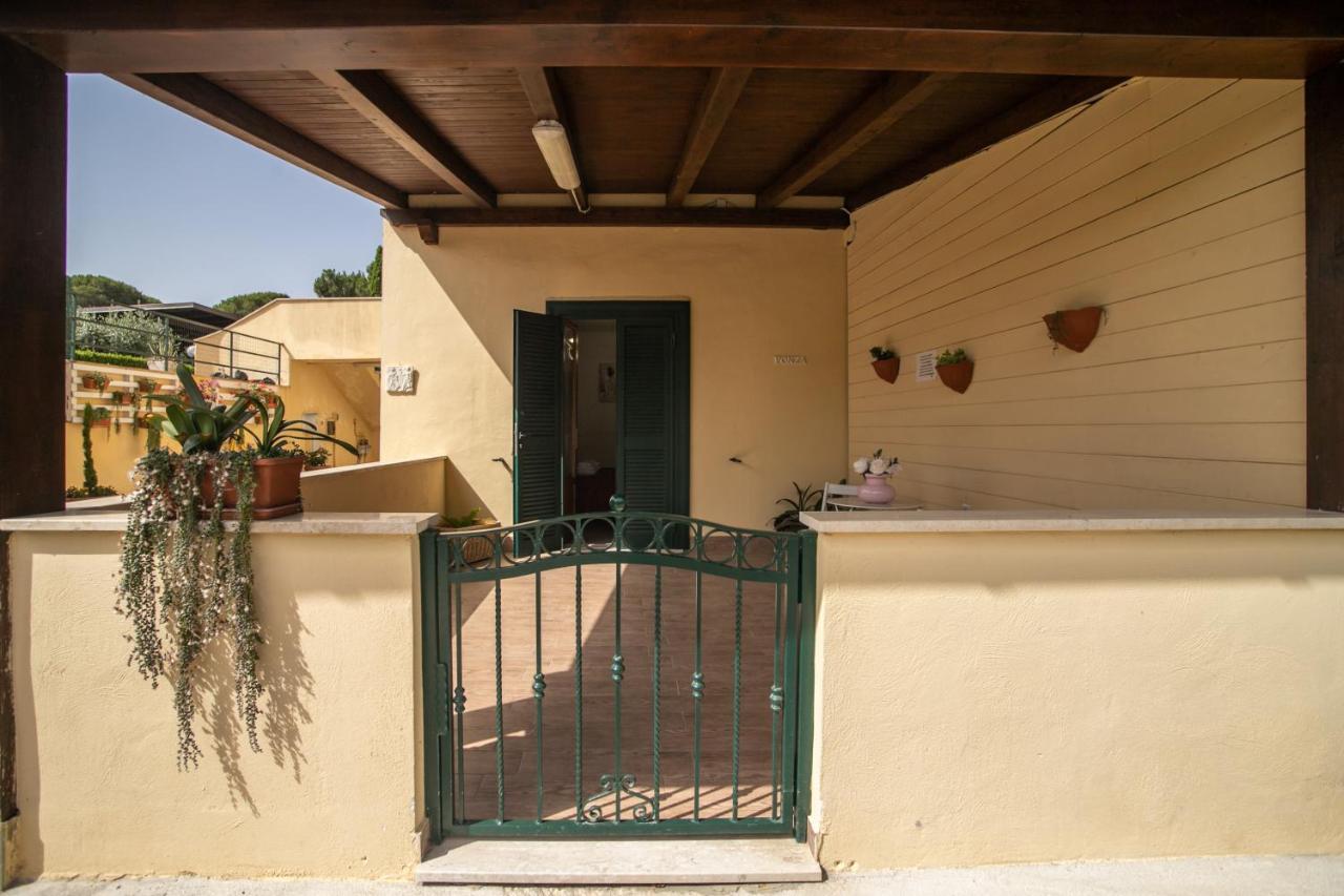 Royal Rooms Terracina Exteriör bild