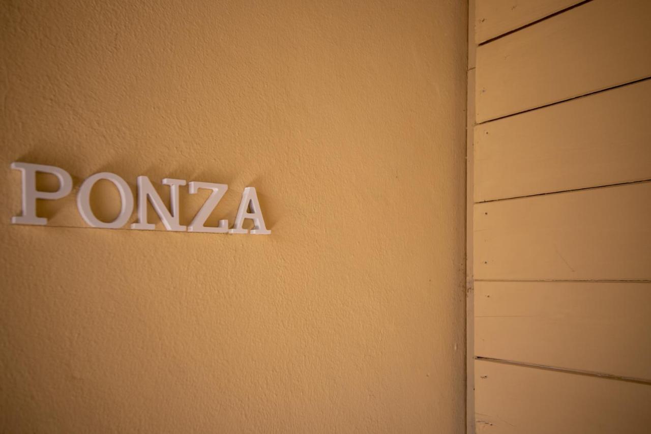 Royal Rooms Terracina Exteriör bild