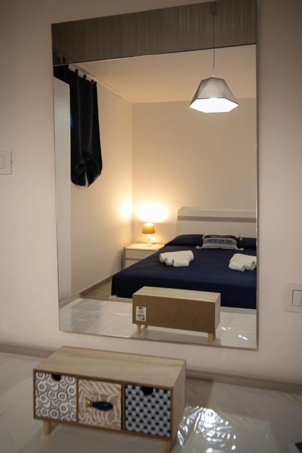 Royal Rooms Terracina Exteriör bild