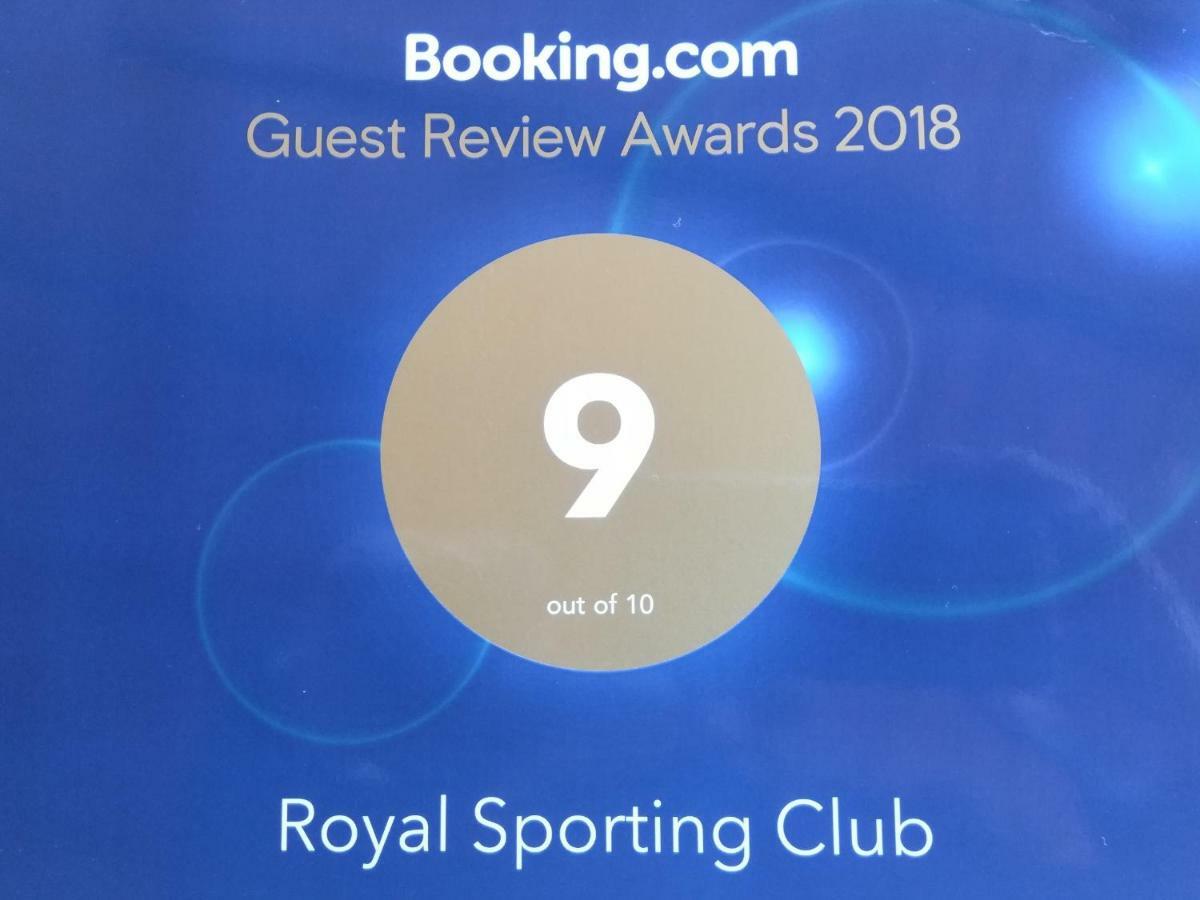 Royal Rooms Terracina Rum bild